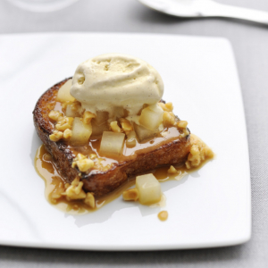 French toast with vanilla pear